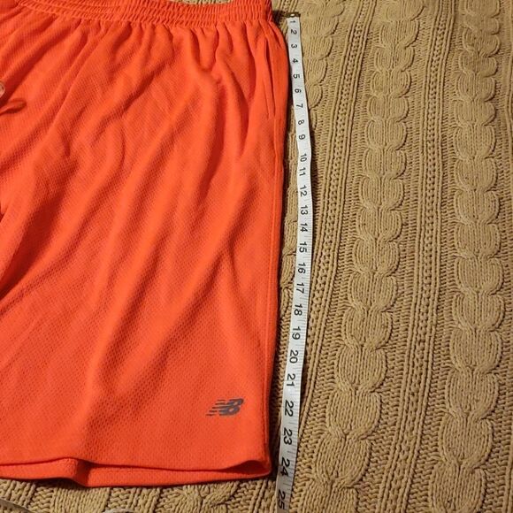NEW Balance boys basketball shorts - Picture 3 of 4